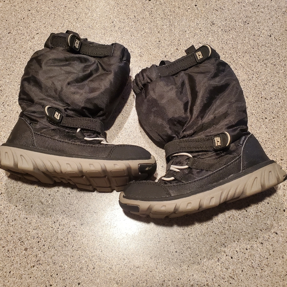 Stride rite made 2 play sneaker boots size 10 wide